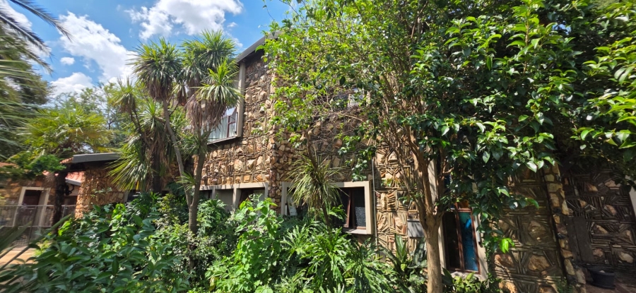 4 Bedroom Property for Sale in Songloed North West